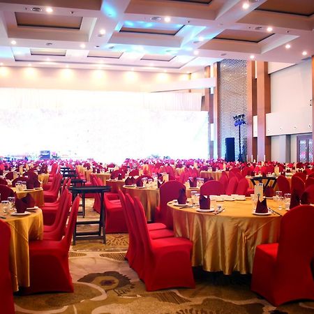 Mg Setos Hotel Semarang Dış mekan fotoğraf
